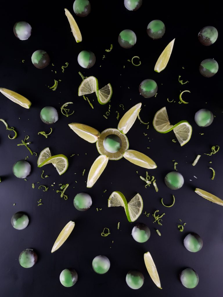 Photo du dôme "Citron-vert" pour Bertrand Chocolatier durant mon alternance