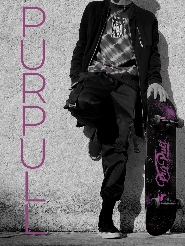 Affiche réalisée pour un projet de marque de vêtements (la customisation du skate a été réalisée par moi-même)
