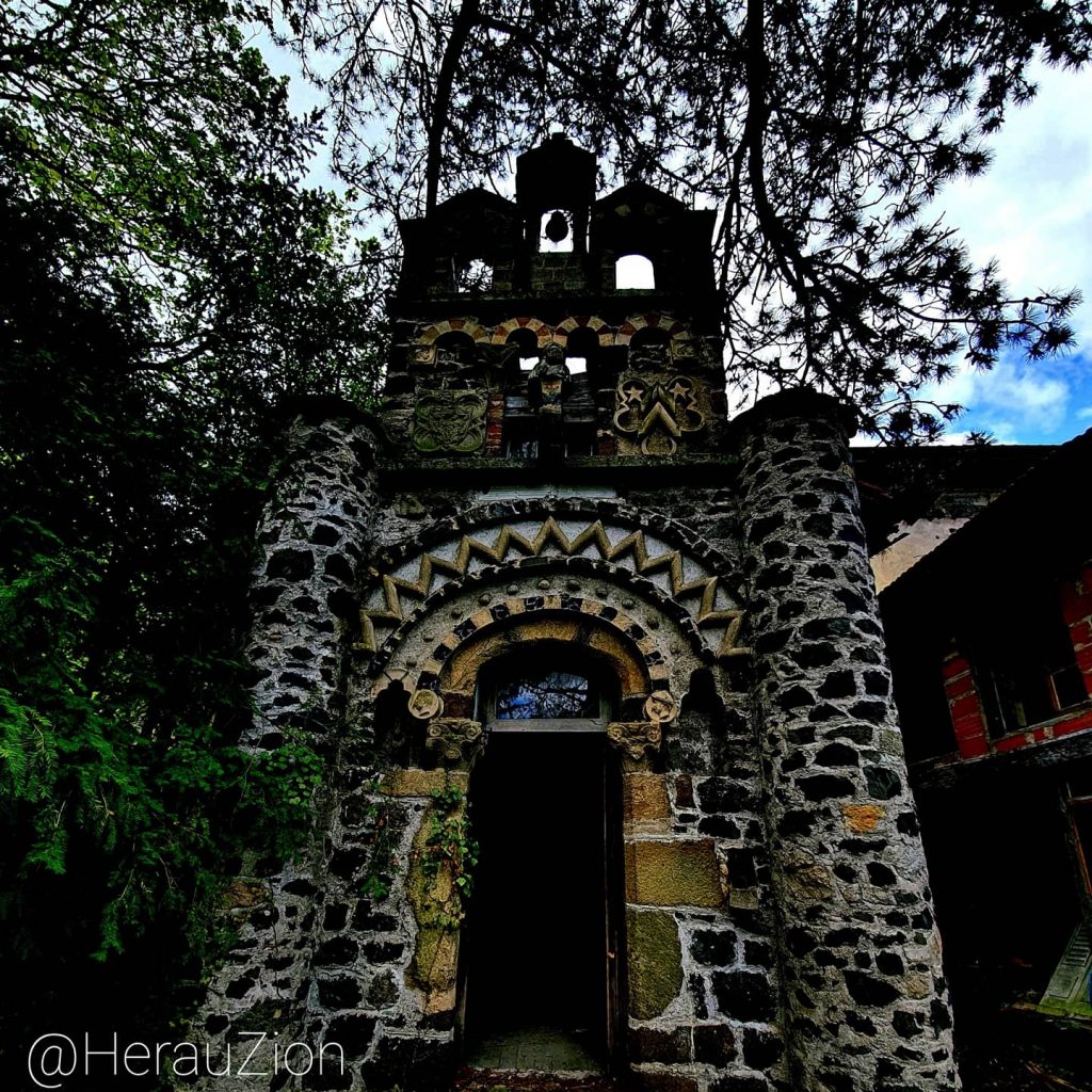 Photo réalisée lors d'un urbex aux alentours du Puy-en-Velay